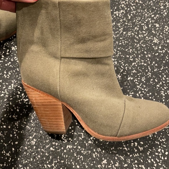 Rag & Bone NewBury in Stonewall Canvas booties / boots SZ. 36 or 6 - Picture 8 of 13